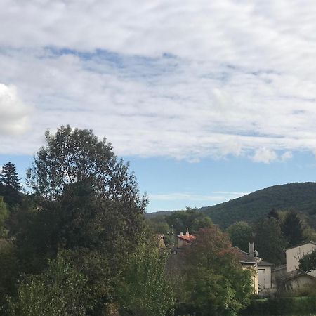 Ravissant Appartement Dans Cadre Verdoyant Marchampt Eksteriør billede